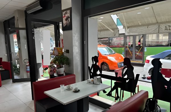 negozio in vendita a Pescara