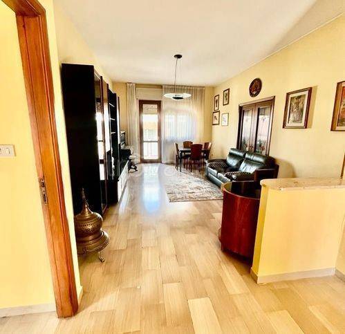 appartamento in vendita a Pescara in zona Centro Città