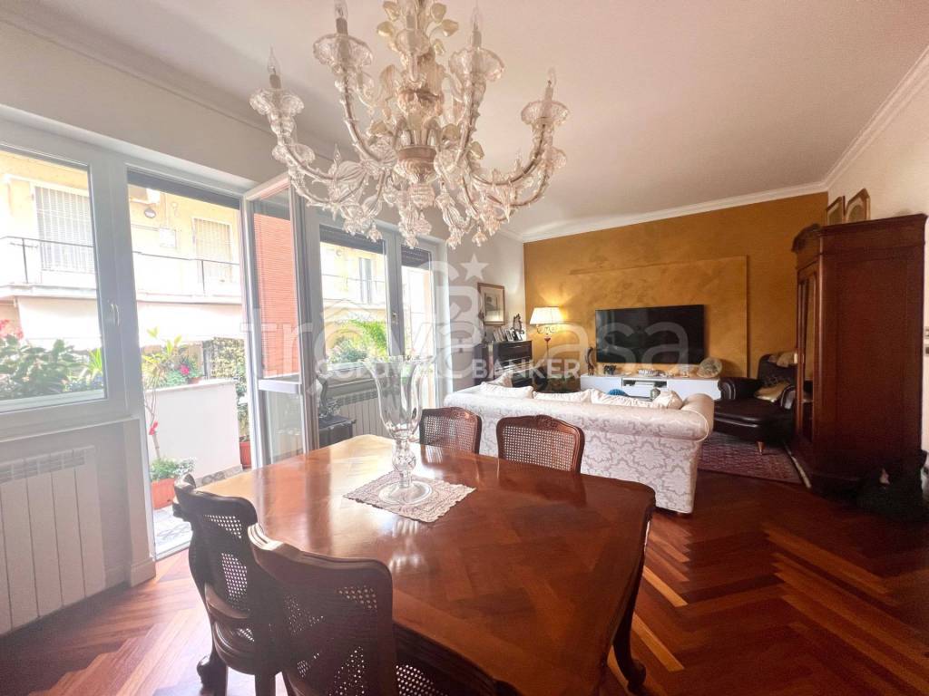 appartamento in vendita a Pescara in zona Centro Città