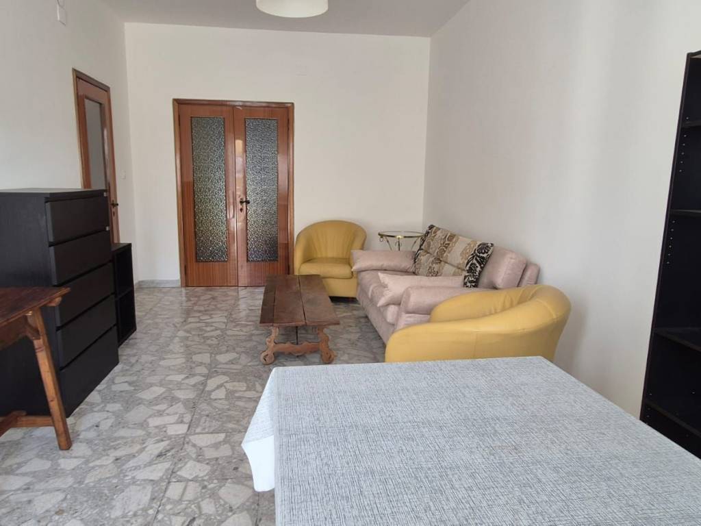 appartamento in vendita a Pescara in zona Porta Nuova