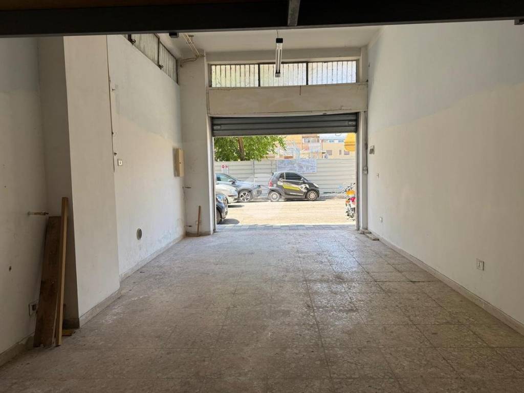 ufficio in vendita a Pescara in zona Centro Città