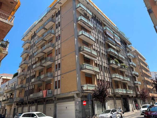 appartamento in vendita a Pescara in zona Centro Città