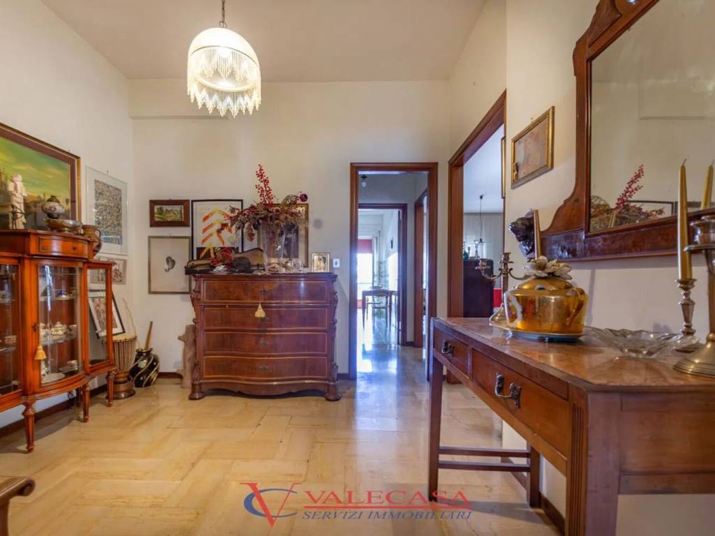 appartamento in vendita a Pescara in zona Porta Nuova