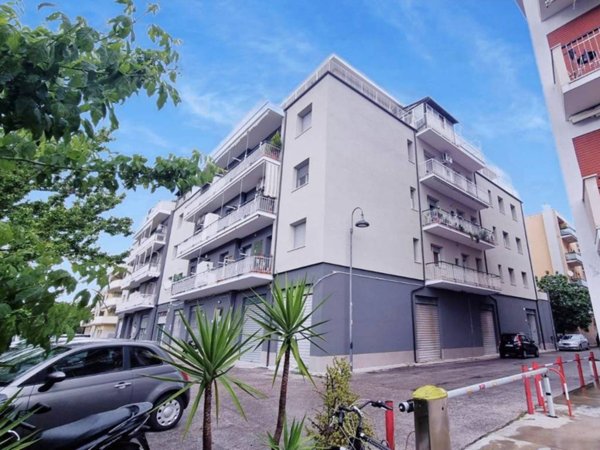 appartamento in vendita a Pescara in zona Porta Nuova