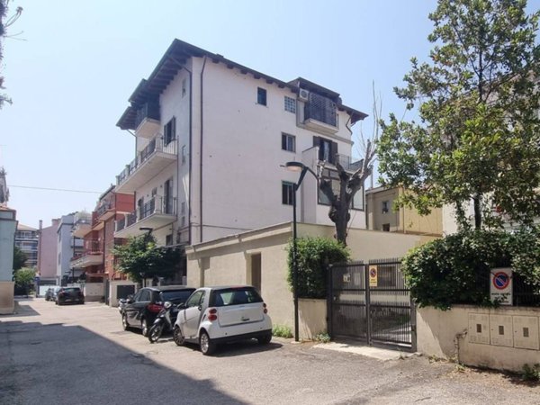 appartamento in vendita a Pescara in zona Centro Città