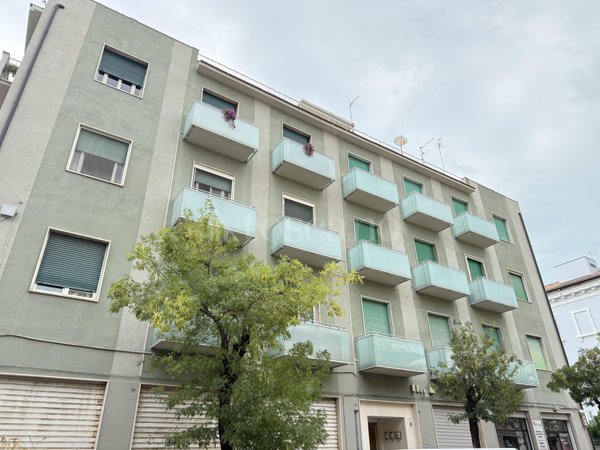 appartamento in vendita a Pescara in zona Porta Nuova