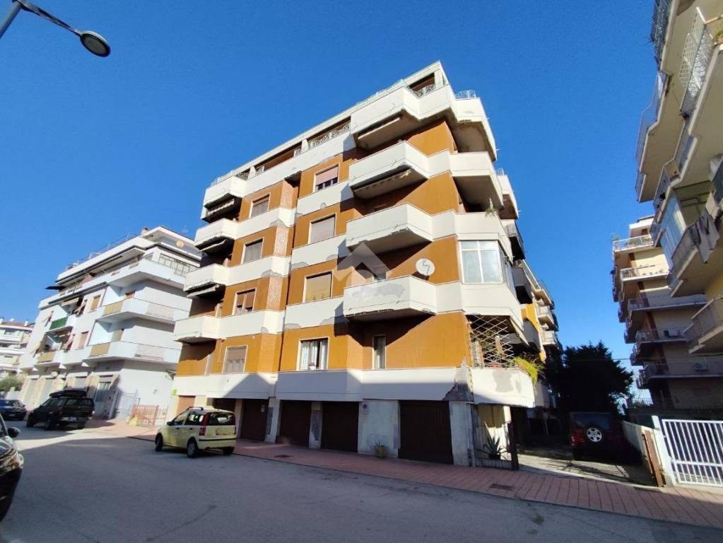 appartamento in vendita a Pescara in zona Stadio