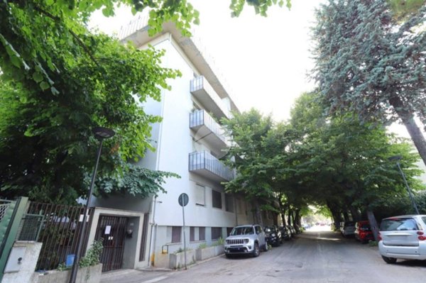 appartamento in vendita a Pescara in zona Centro Città