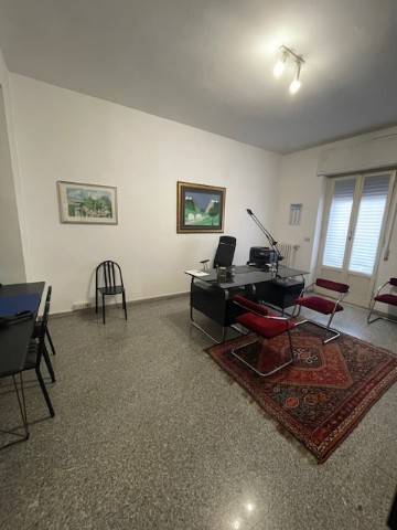 appartamento in vendita a Pescara in zona Centro Città