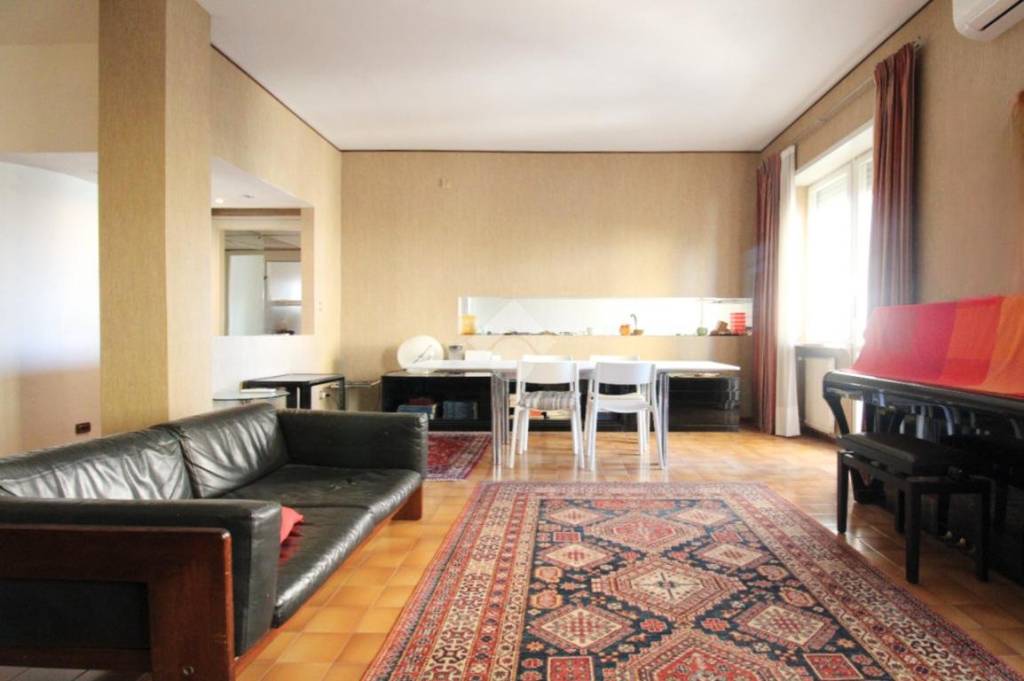 appartamento in vendita a Pescara in zona Centro Città