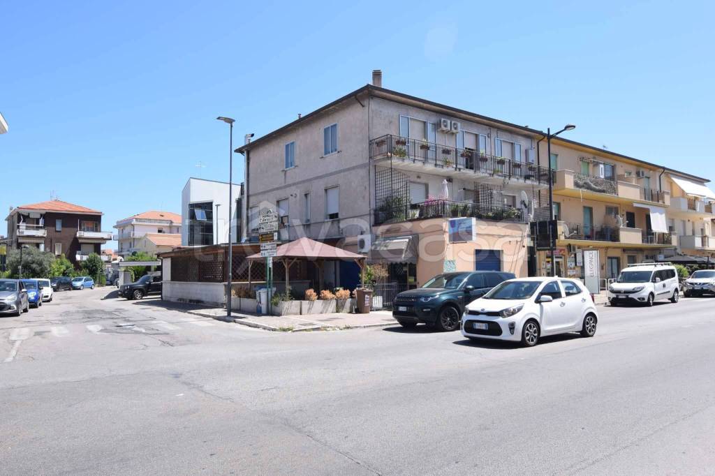 quadrivano in vendita a Pescara in zona Santa Filomena