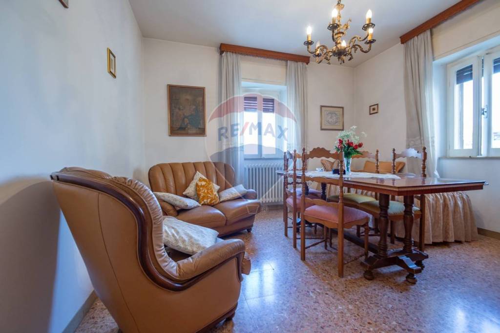 casa indipendente in vendita a Pescara in zona Colle Innamorati