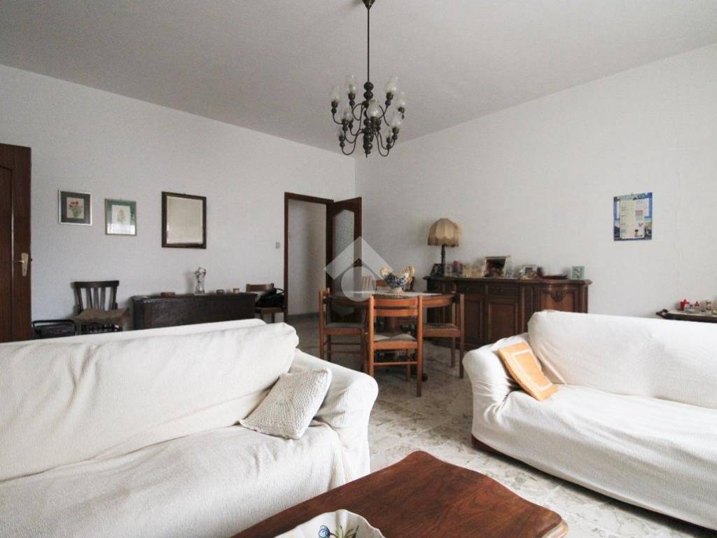 appartamento in vendita a Pescara in zona Centro Città