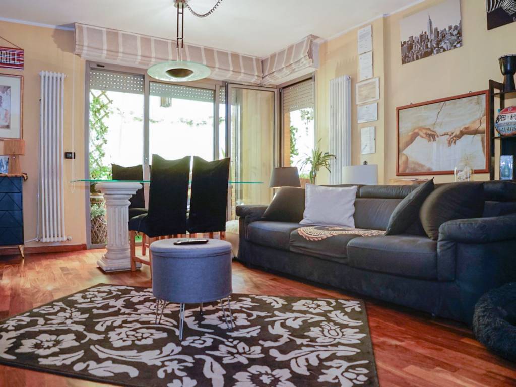 appartamento in vendita a Pescara in zona Pineta