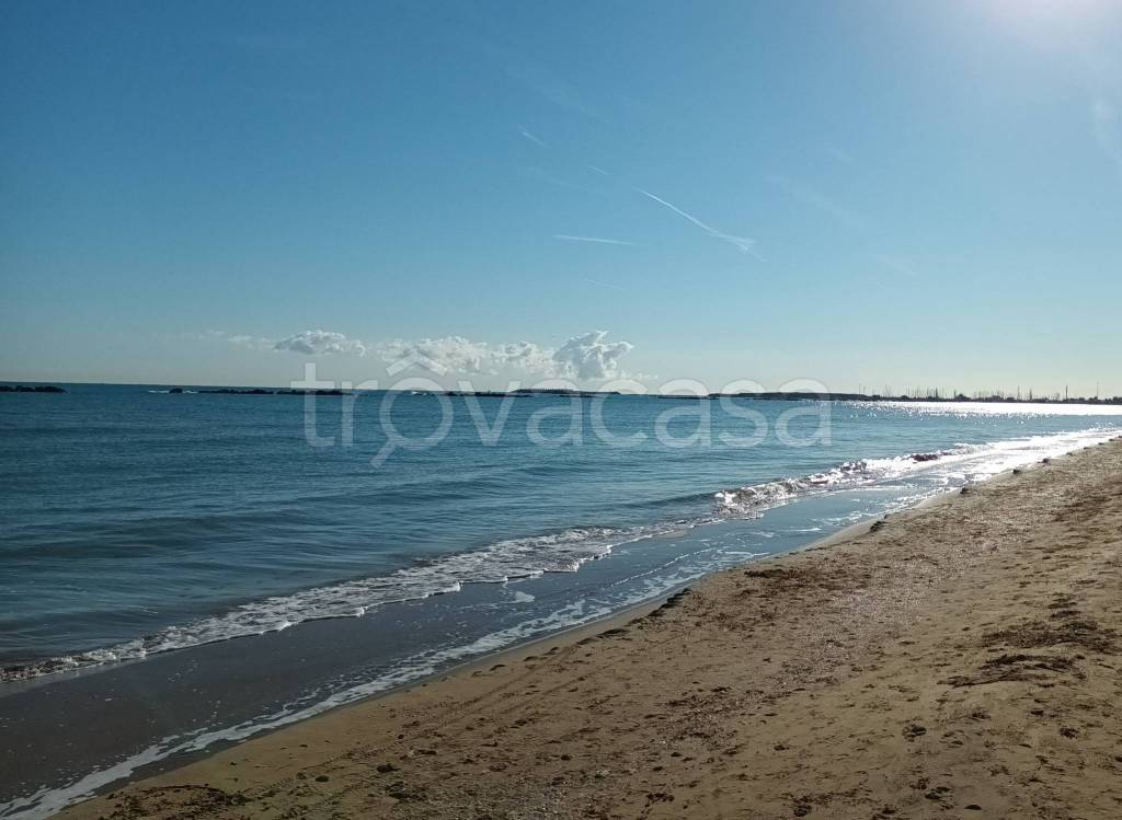 appartamento in vendita a Pescara in zona San Silvestro Spiaggia