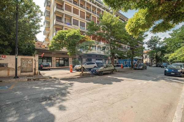 appartamento in vendita a Pescara in zona Porta Nuova