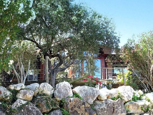casa indipendente in vendita a Pescara in zona Fontanelle