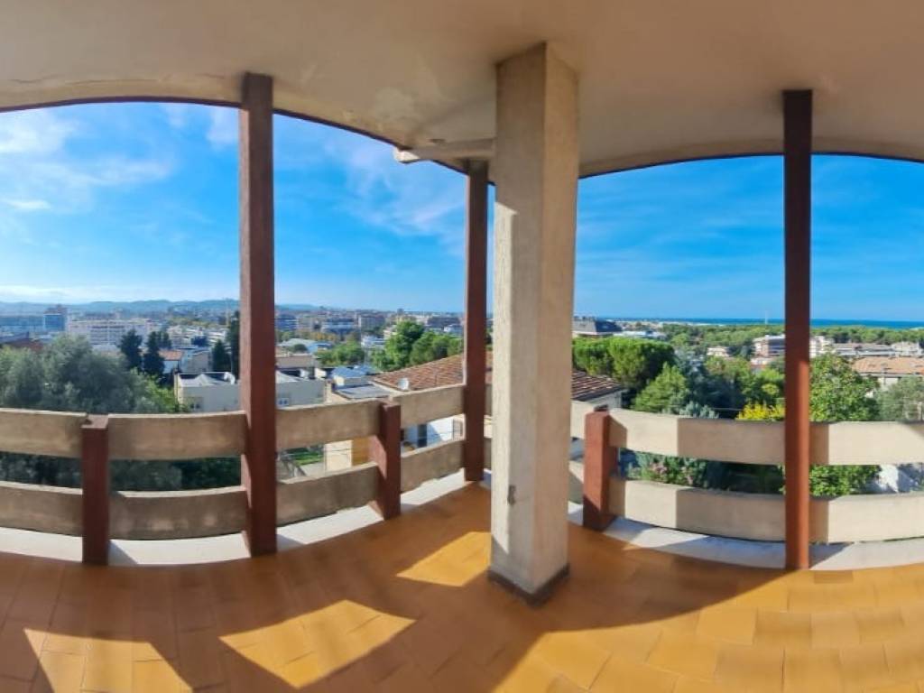 casa indipendente in vendita a Pescara in zona Pineta