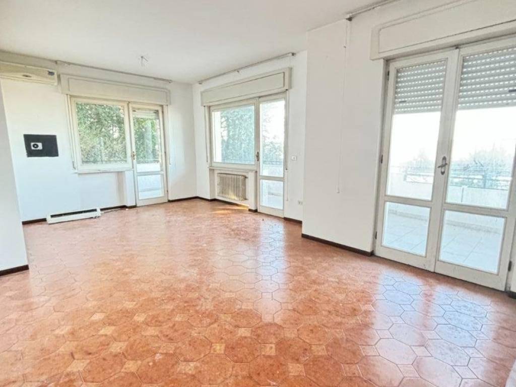 appartamento in vendita a Pescara in zona Pineta