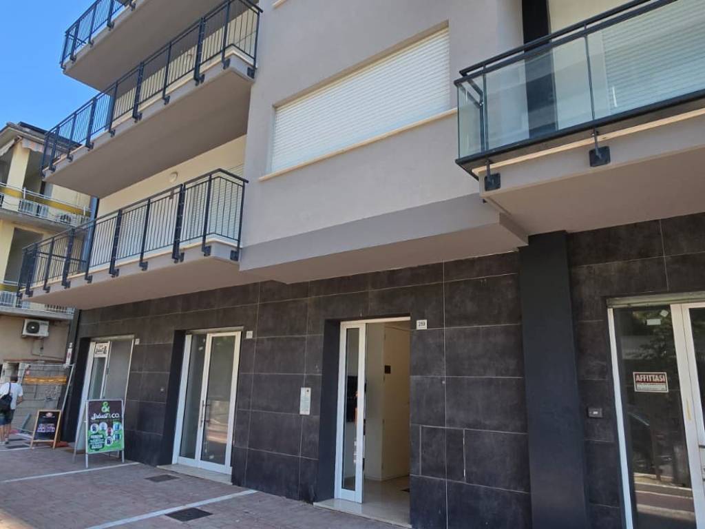 appartamento in vendita a Pescara in zona Porta Nuova
