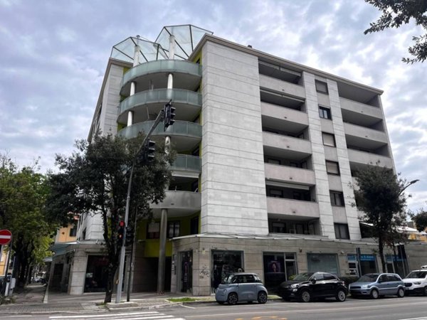 appartamento in vendita a Pescara in zona Porta Nuova