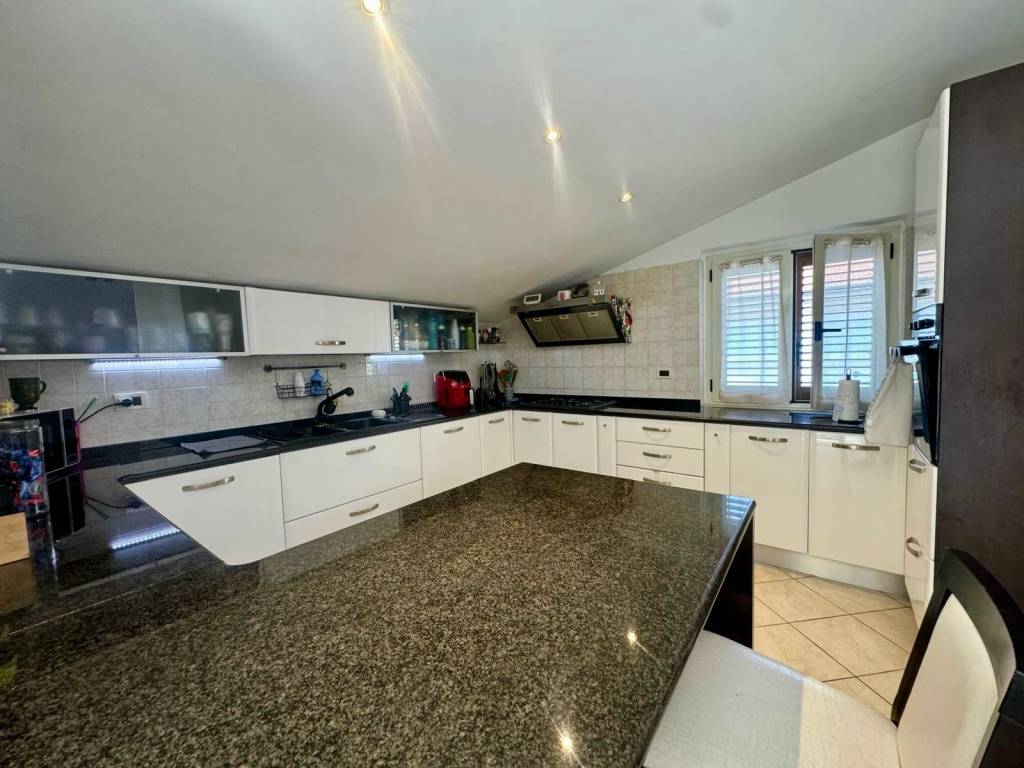 appartamento in vendita a Pescara in zona Stadio