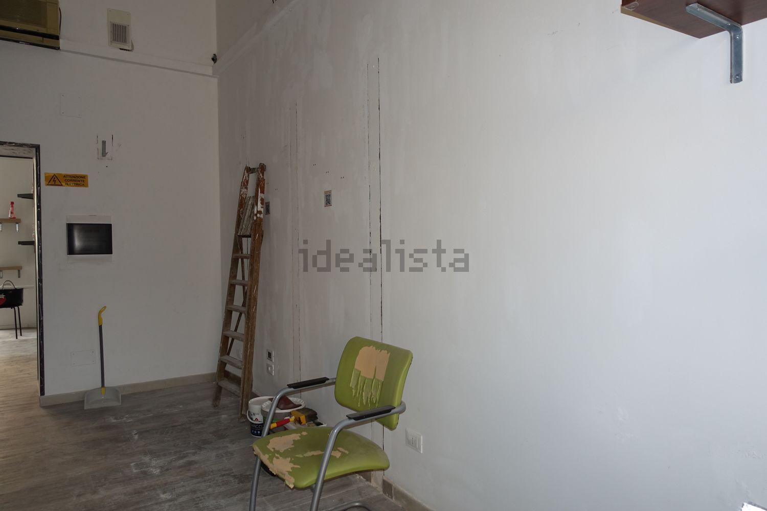 locale commerciale in vendita a Pescara