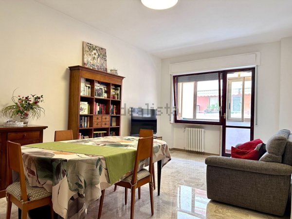 appartamento in vendita a Pescara in zona Porta Nuova