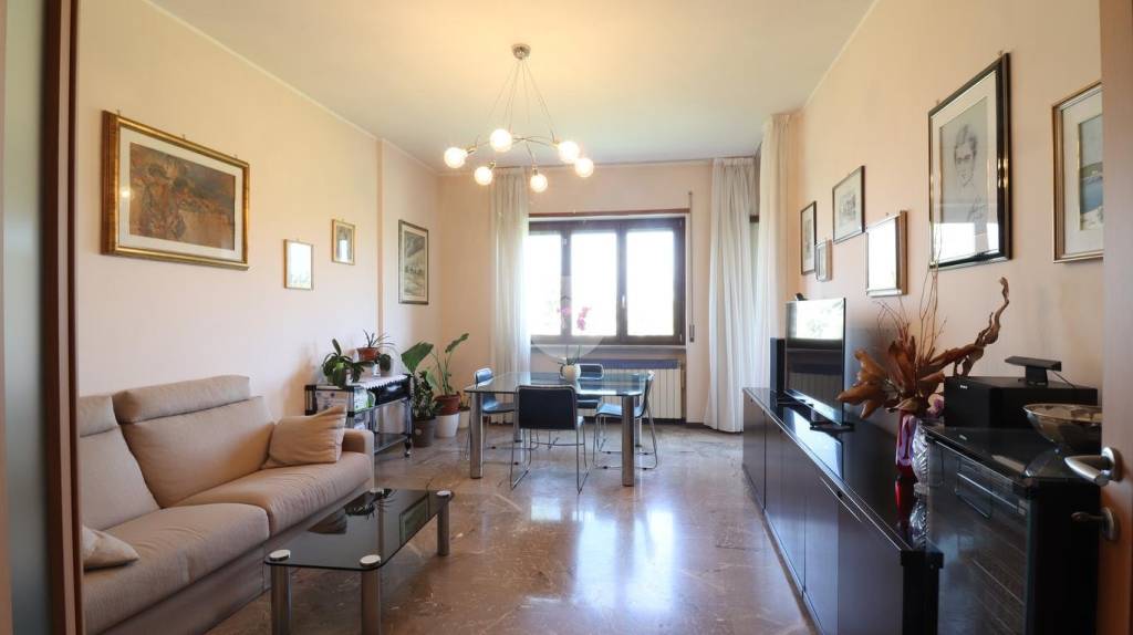 appartamento in vendita a Pescara in zona Centro Città