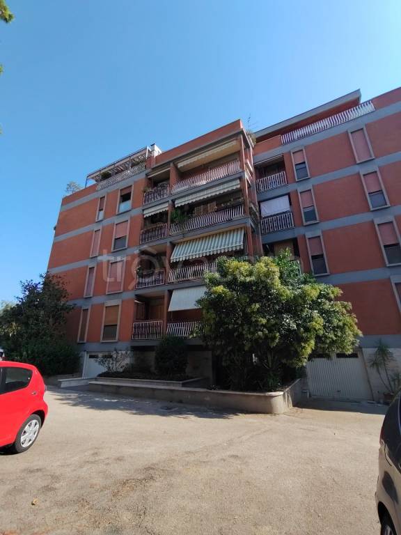 appartamento in vendita a Pescara in zona Centro Città