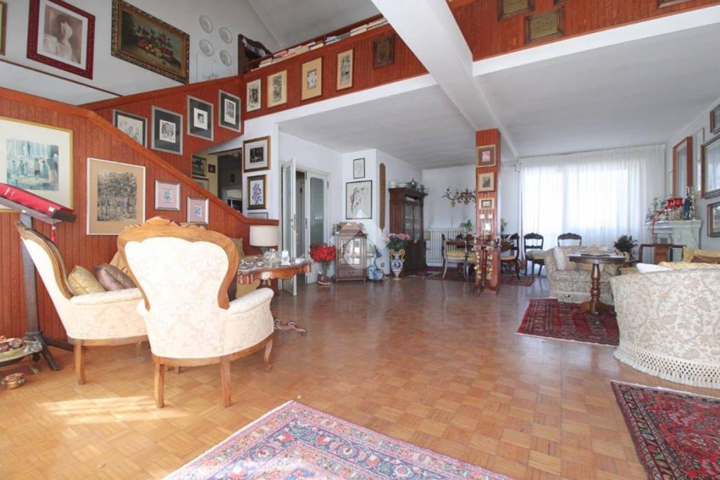appartamento in vendita a Pescara in zona Stadio