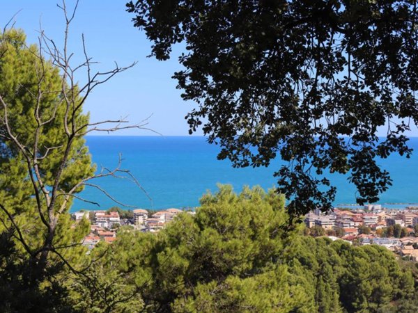 casa indipendente in vendita a Pescara in zona San Silvestro