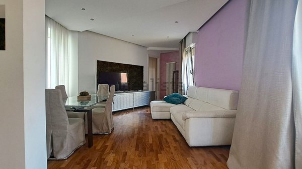 appartamento in vendita a Pescara in zona Porta Nuova