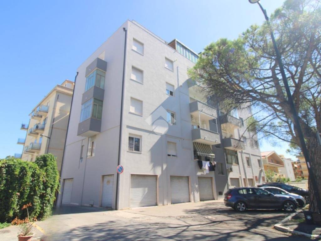 appartamento in vendita a Pescara in zona Porta Nuova