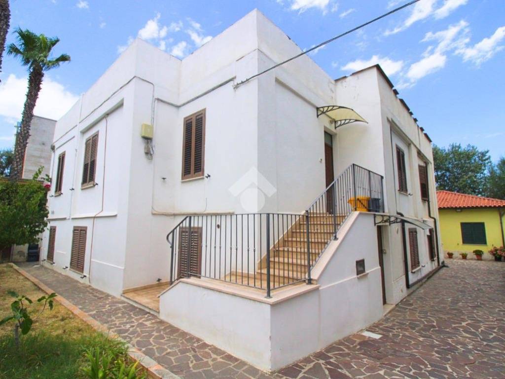 appartamento in vendita a Pescara in zona Pineta