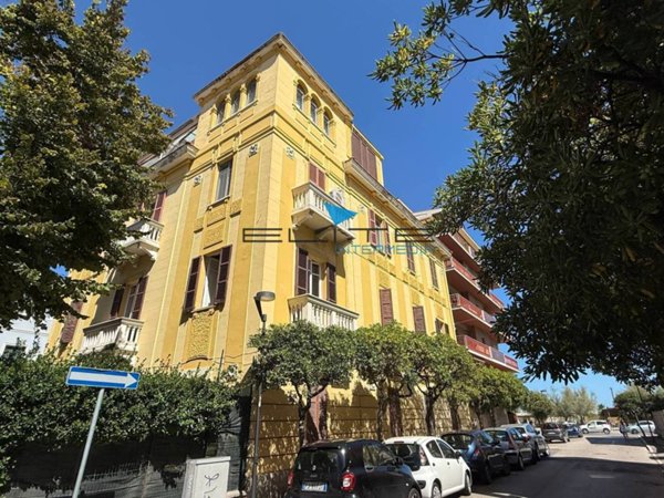 appartamento in vendita a Pescara in zona Centro Città