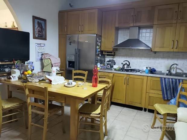 casa indipendente in vendita a Pescara in zona Ospedale