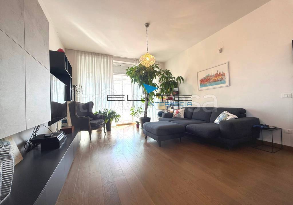 appartamento in vendita a Pescara in zona Porta Nuova