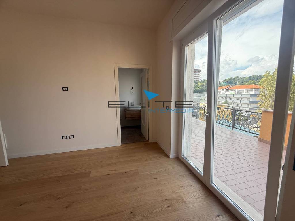 appartamento in vendita a Pescara in zona Centro Città