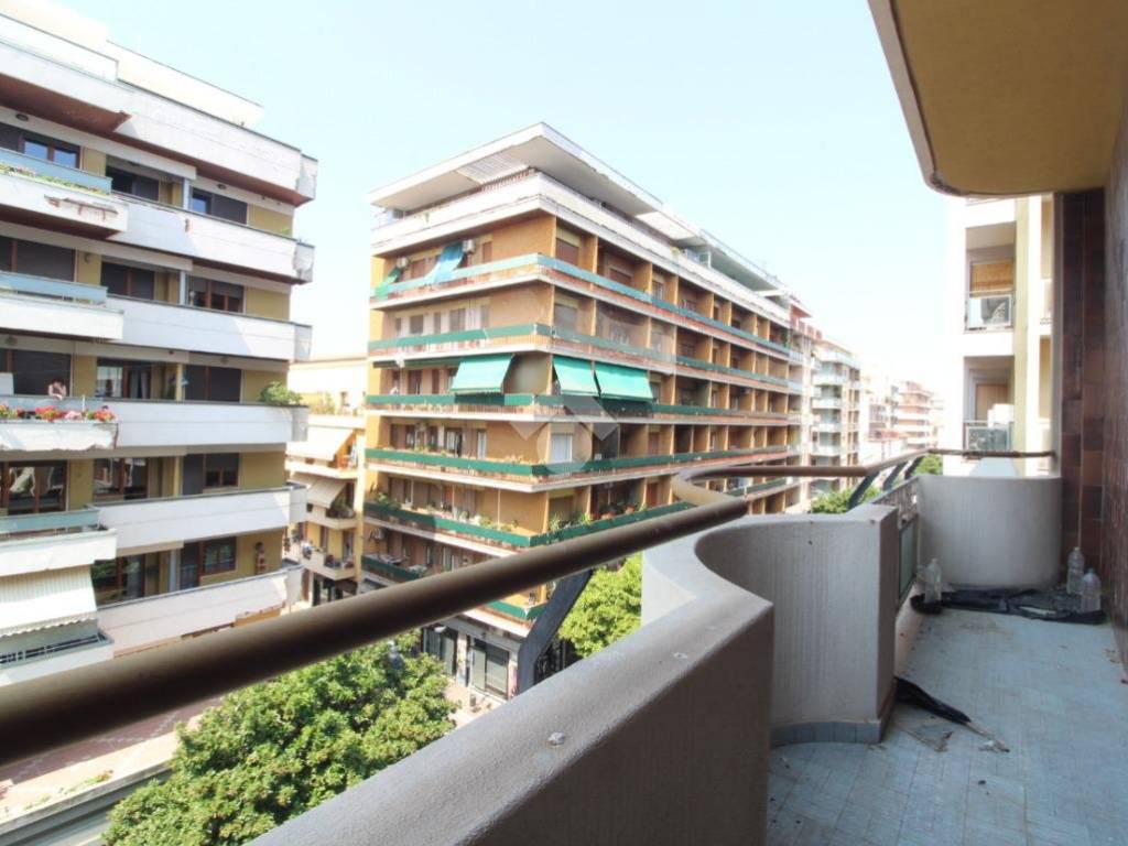 appartamento in vendita a Pescara in zona Centro Città