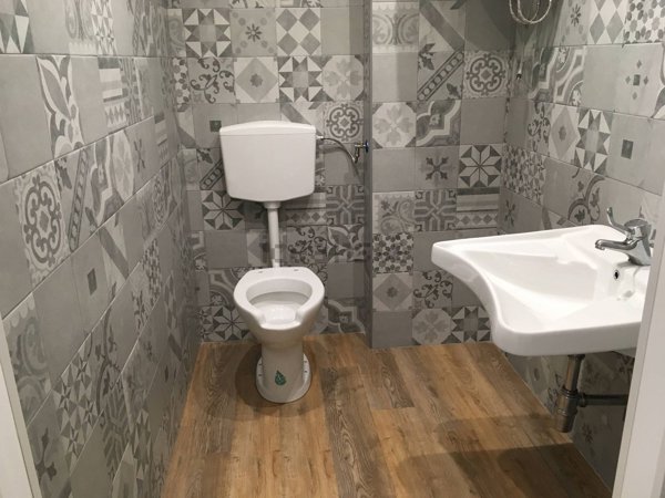 locale commerciale in vendita a Pescara in zona Centro Città