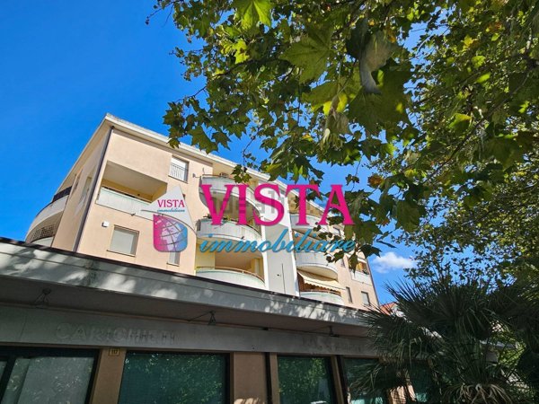 appartamento in vendita a Pescara in zona Porta Nuova