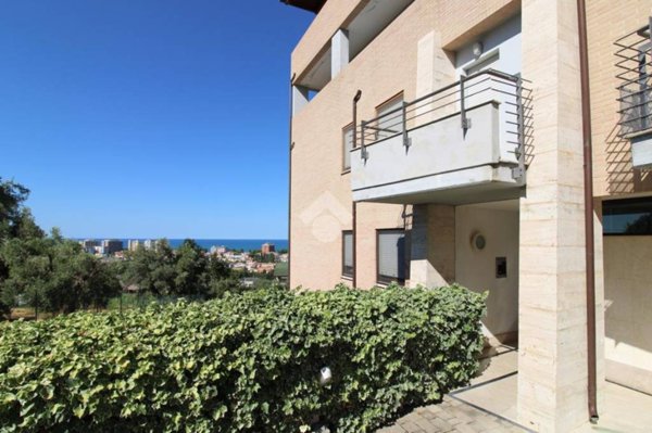 appartamento in vendita a Pescara in zona Castellammare