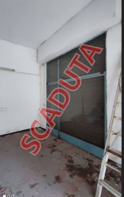 negozio in vendita a Pescara