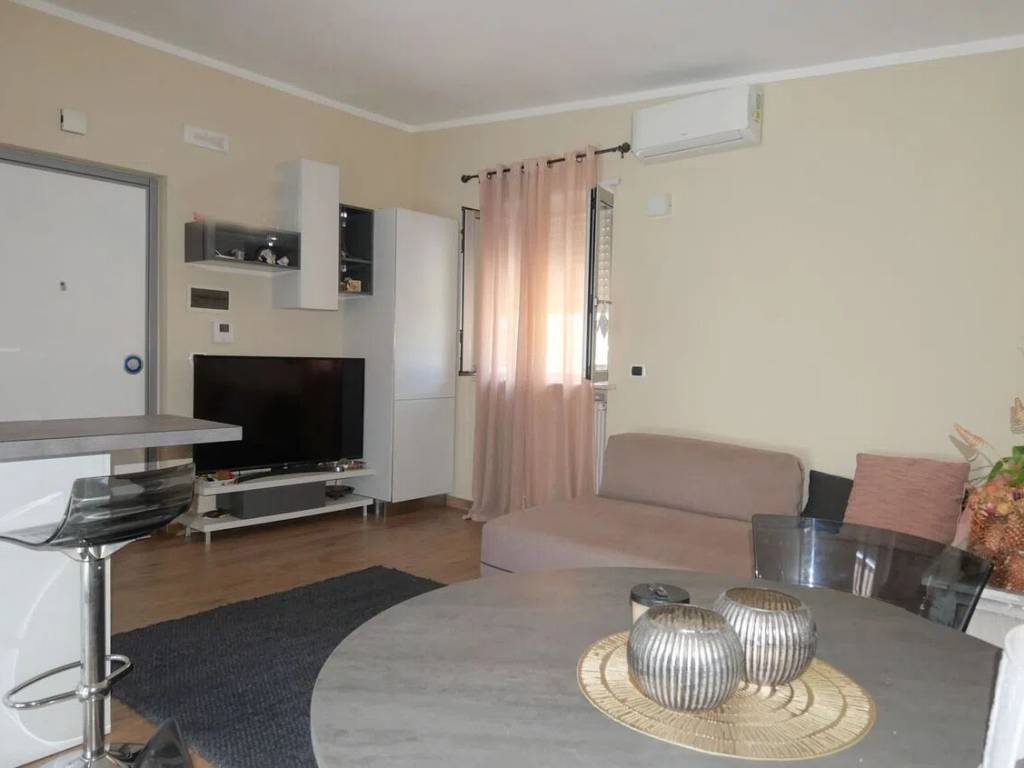 appartamento in vendita a Pescara in zona Pineta