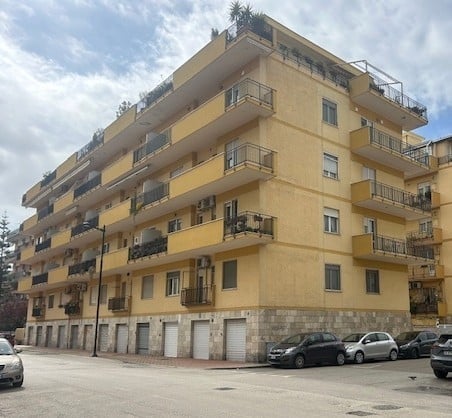 appartamento in vendita a Pescara in zona Porta Nuova