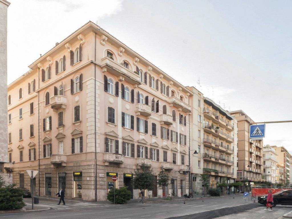 appartamento in vendita a Pescara in zona Centro Città