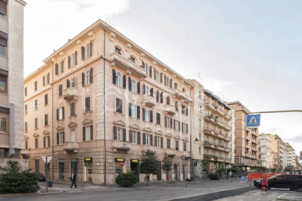 appartamento in vendita a Pescara in zona Centro Città