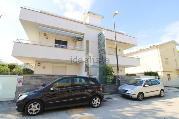 appartamento in vendita a Pescara in zona Pineta