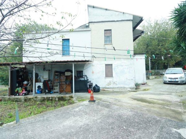 casa indipendente in vendita a Pescara in zona Fontanelle